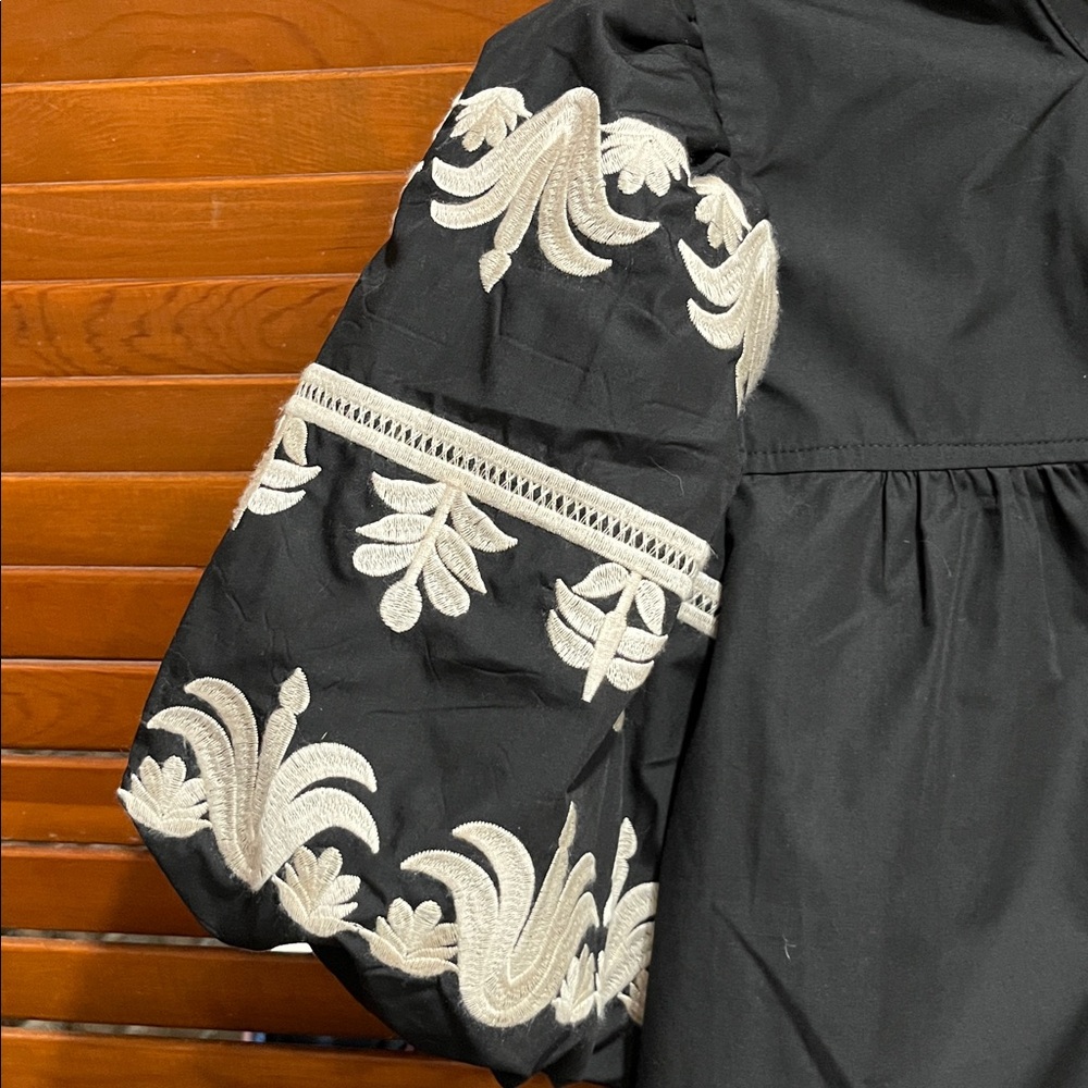 Entro boutique top black/cream design - Picture 5 of 6